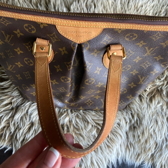 Louis Vuitton Palermo PM - Picture 5 of 16